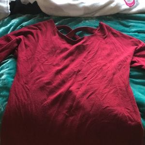 Long sleeve open back shirt